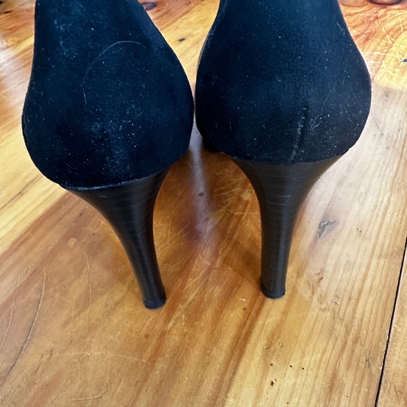 Franco Sarto High-heel with Suede accent - Picture 4 of 7